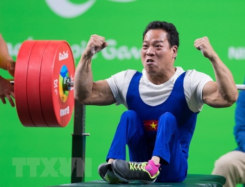 Kết quả ASEAN Para Games 2022: Lê Văn Công giành huy chương vàng cử tạ