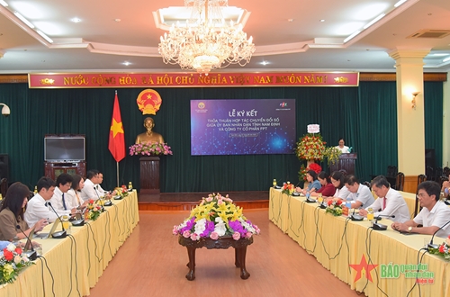 Sớm đưa tỉnh Nam Định chuyển đổi số và xây dựng đô thị thông minh