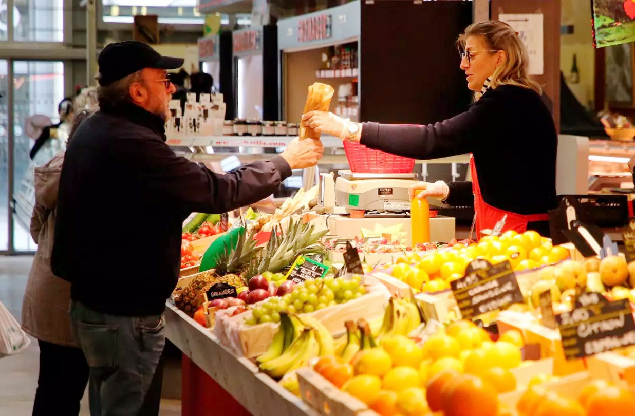 Pháp nỗ lực ứng phó với lạm phát leo thang