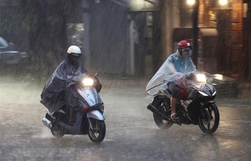 Tin thời tiết ngày 6-8: Bắc Bộ và Nghệ An có mưa dông