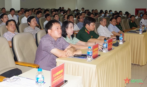 Thừa Thiên Huế: Bồi dưỡng kiến thức quốc phòng an ninh cho y, bác sĩ