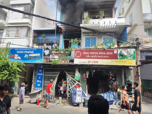 Đà Nẵng: Cháy nhà, 3 người tử vong