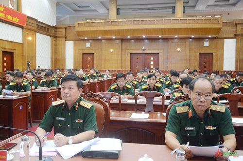Thường vụ Đảng ủy, Bộ tư lệnh Quân khu 7 quán triệt, triển khai thực hiện Nghị quyết Hội nghị Trung ương 5 (khóa XIII)