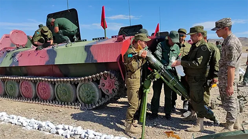 Army Games 2022: Các đội tuyển “Pháo thủ giỏi” nhận trang bị thi đấu

