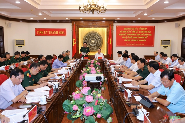 Khảo sát kết quả thực hiện Nghị quyết về Chiến lược bảo vệ Tổ quốc trong tình hình mới tại Thanh Hóa