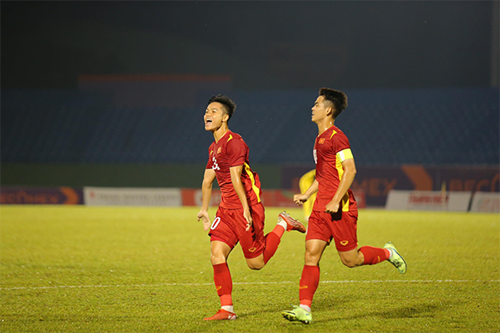 Thắng Malaysia trên chấm luân lưu, U19 Việt Nam vô địch giải U19 quốc tế