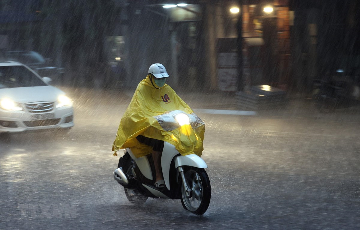 Thời tiết ngày 13-8: Mưa dông tại Bắc Bộ 