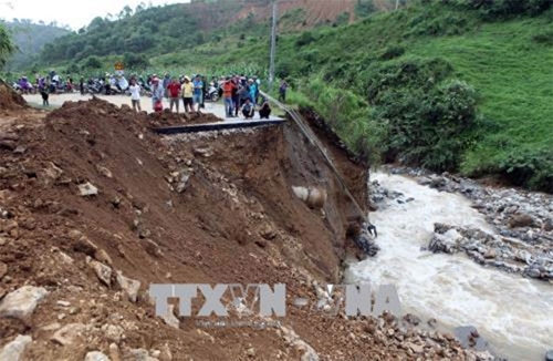 Thời thiết ngày 14-8: Các tỉnh Sơn La, Lào Cai mưa to, cảnh báo lũ quét, sạt lở đất

