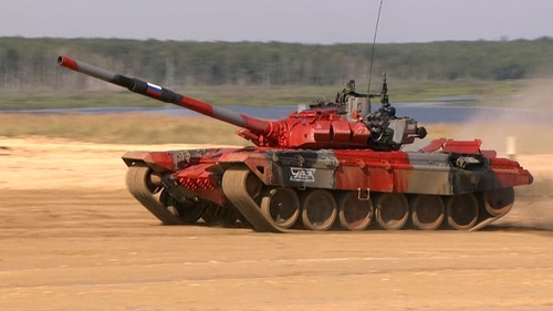 Tại sao xe tăng T-72B3 được sử dụng trong nội dung 