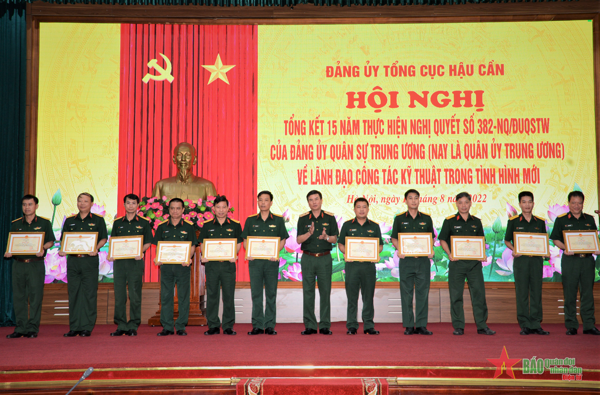 Đảng ủy Tổng cục Hậu cần tổng kết 15 năm thực hiện Nghị quyết số 382-NQ/ĐUQSTW