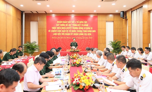 Thượng tướng Nguyễn Tân Cương thăm, kiểm tra tại Tổng công ty Tân Cảng Sài Gòn