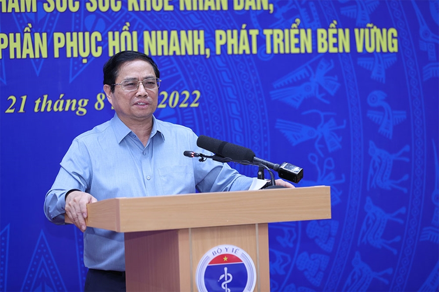 Thủ tướng Chính phủ Phạm Minh Chính: Phải đặt sức khỏe, tính mạng của người dân lên trên hết, trước hết