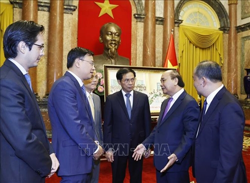 Chủ tịch nước Nguyễn Xuân Phúc gặp mặt thân mật Bộ Ngoại giao nhân dịp kỷ niệm 77 năm thành lập ngành