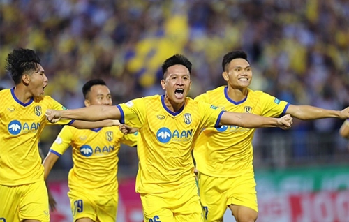 Kết quả vòng 14 V-League: Hà Nội FC thoát thua trước Sông Lam Nghệ An