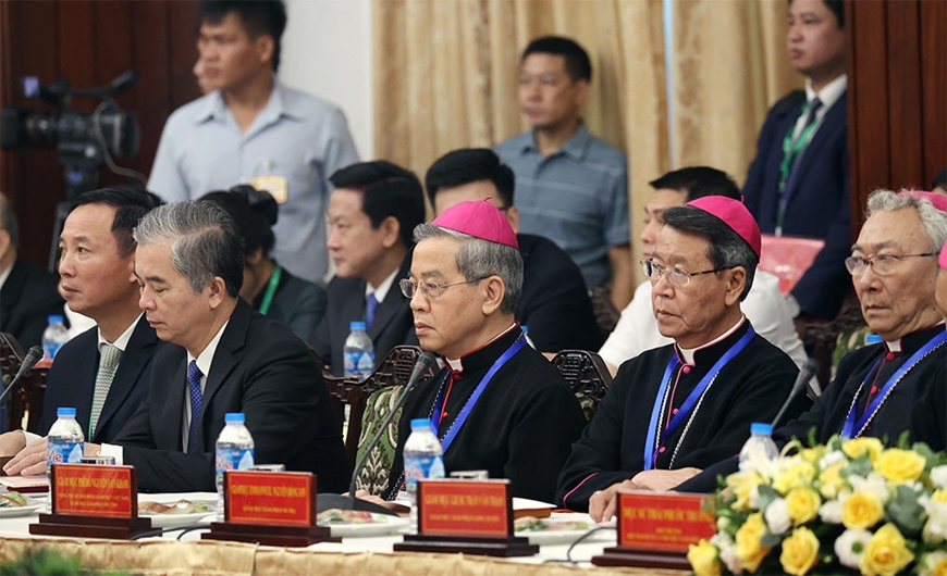 Thủ tướng Phạm Minh Chính: Tôn giáo luôn đồng hành cùng dân tộc, đất nước