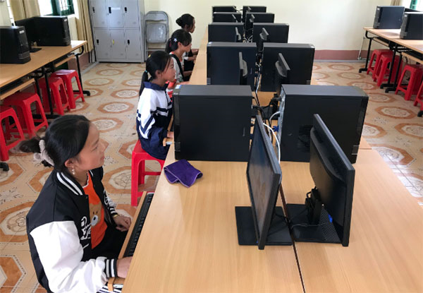 Bài 3: Những con số còn nằm trên giấy (tiếp theo và hết)