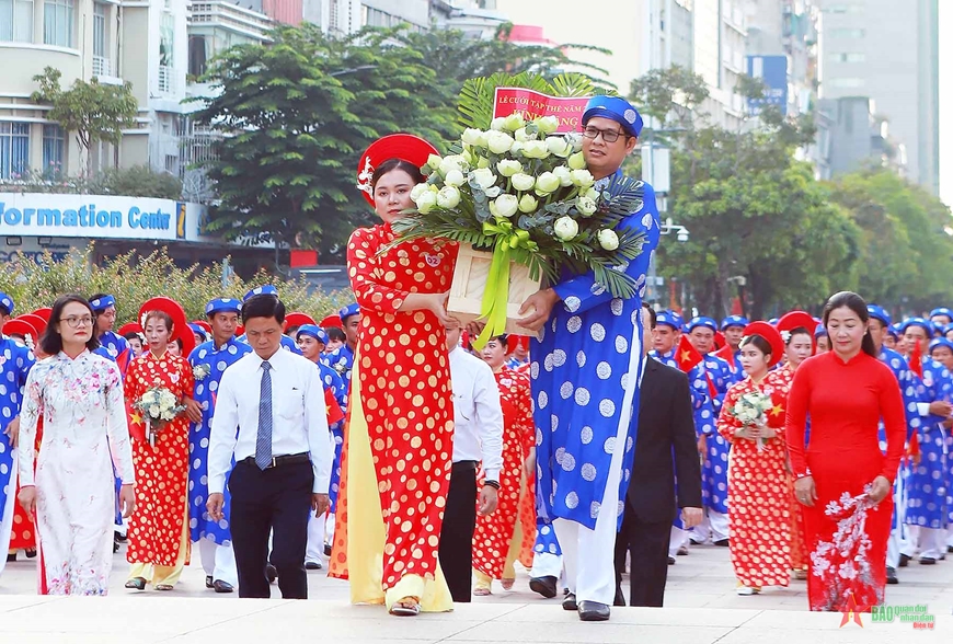 Ý nghĩa, xúc động lễ cưới tập thể 100 đôi thanh niên công nhân