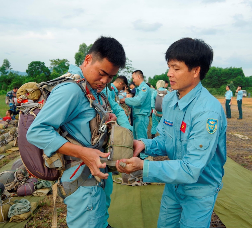 Làm chủ những cánh dù