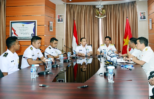 Bế mạc luyện tập chung hải quân hai nước Việt Nam-Indonesia