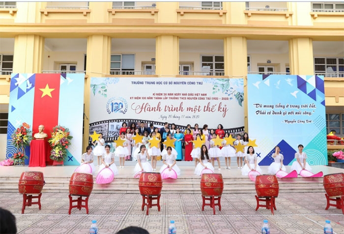 Ngôi trường hơn 100 năm tuổi Ngôi Trường Hơn 100 Năm Tuổi