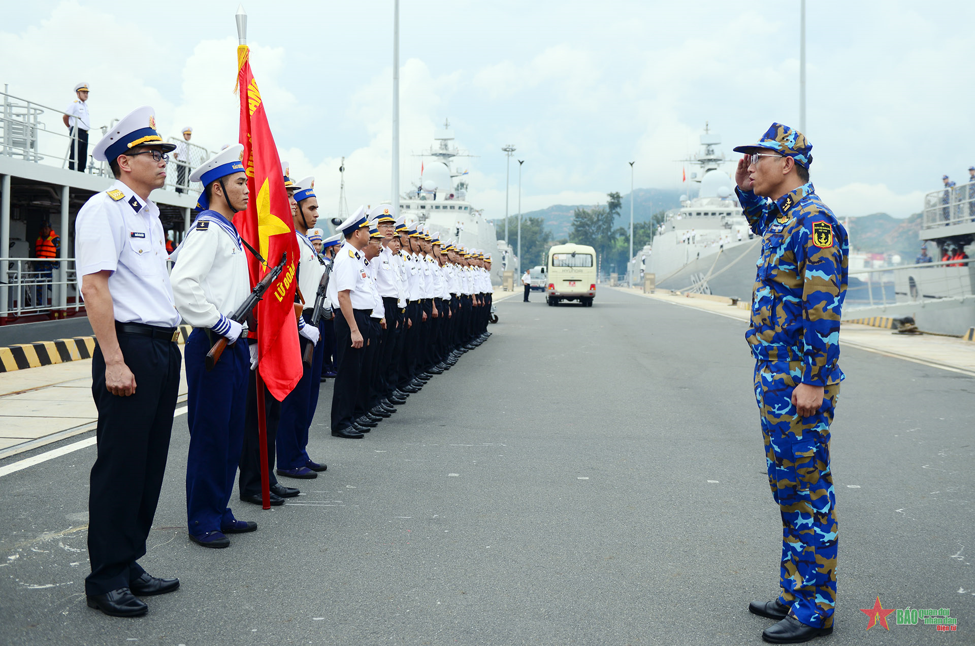 Tàu 012-Lý Thái Tổ hoàn thành chuyến giao lưu, luyện tập chung với Hải quân Indonesia