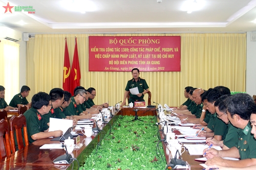 Thượng tướng Võ Minh Lương kiểm tra công tác 1389 tại Bộ chỉ huy Bộ đội Biên phòng tỉnh An Giang