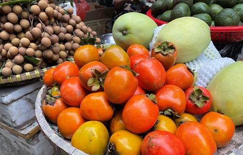Hà Nội: Giá hoa quả, thực phẩm giữ ổn định trong ngày Tết Trung Thu