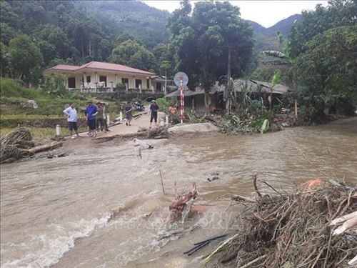 Yên Bái: Hơn 100 ngôi nhà và nhiều công trình bị thiệt hại do mưa lớn