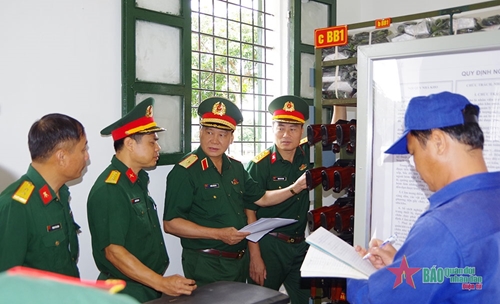 Quân khu 2: Kiểm tra công tác quân sự, quốc phòng năm 2022 tại tỉnh Điện Biên
