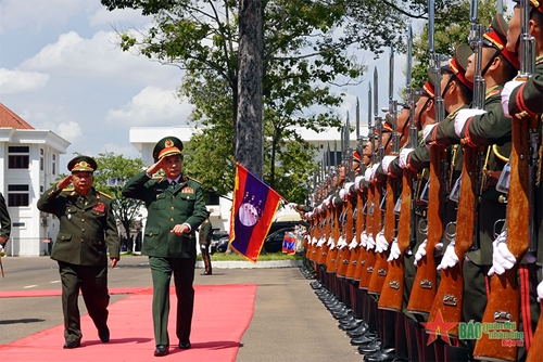 Một số hình ảnh hoạt động của Bộ trưởng Phan Văn Giang tại Lào