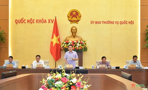 Ủy ban Thường vụ Quốc hội khai mạc Phiên họp chuyên đề pháp luật tháng 9-2022