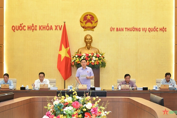 Ủy ban Thường vụ Quốc hội khai mạc Phiên họp chuyên đề pháp luật tháng 9-2022