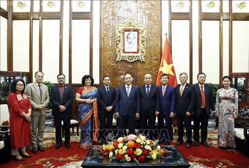Chủ tịch nước Nguyễn Xuân Phúc tiếp Đại sứ Ấn Độ 