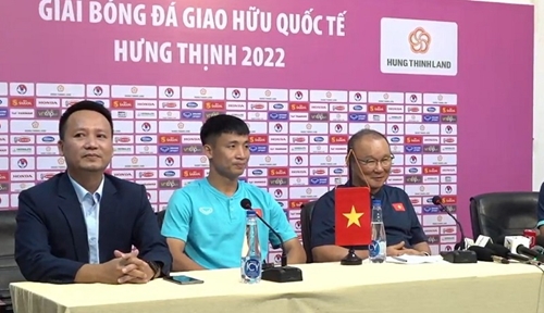 HLV Park Hang-seo: Quang Hải muốn đá AFF Cup 2022