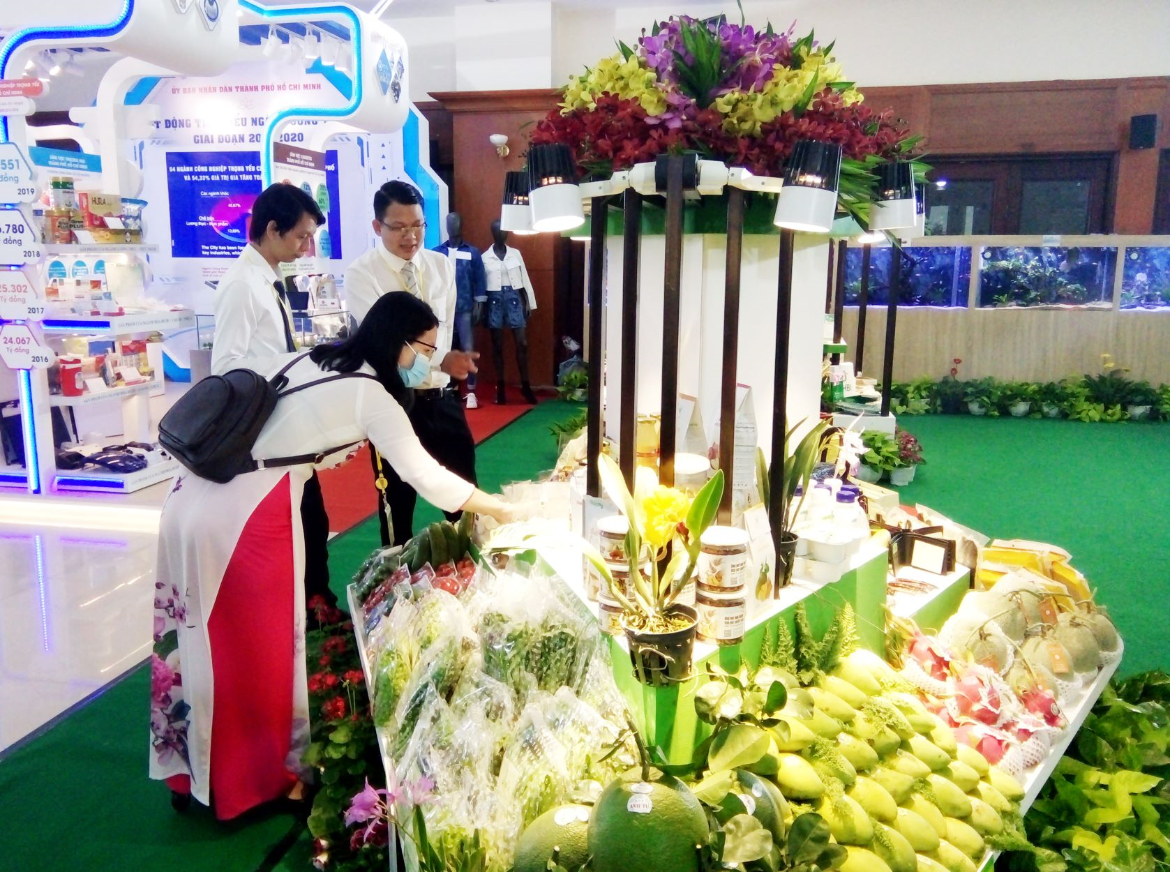 Phát triển nông nghiệp công nghệ cao ở Đông Nam Bộ: Hướng tới nông nghiệp hiện đại, thông minh