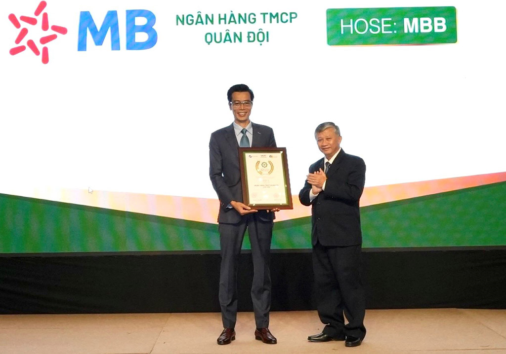 MB vào tốp 3 doanh nghiệp được nhà đầu tư yêu thích nhất         