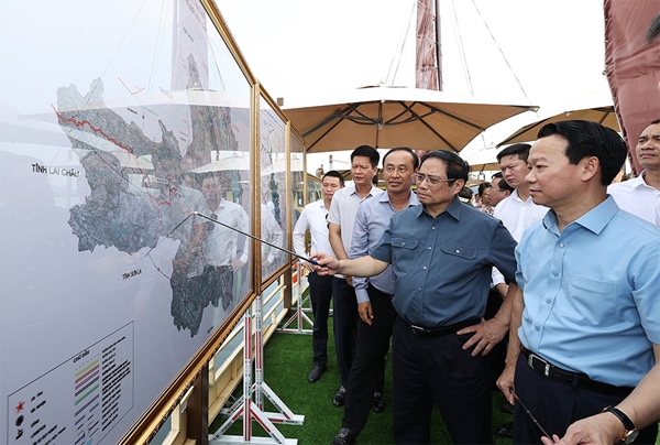 Thủ tướng Chính phủ Phạm Minh Chính khảo sát dự án, công trình trọng điểm tại Yên Bái