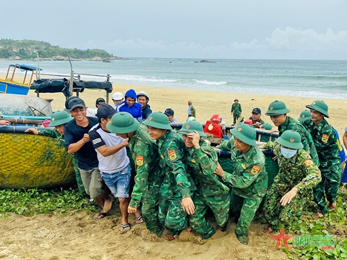 Quân dân tỉnh Bình Định sẵn sàng ứng phó với bão số 4 (bão Noru)