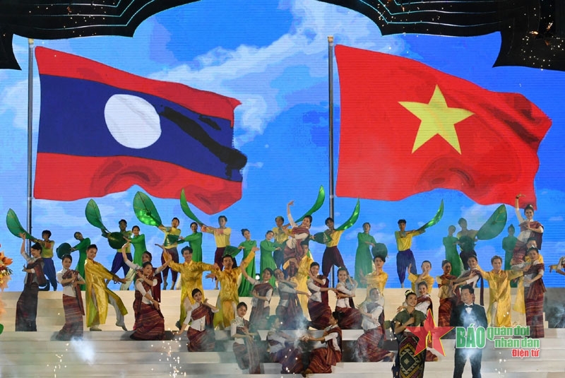 Khai mạc Ngày hội Giao lưu văn hóa vùng biên giới Việt Nam - Lào lần thứ III