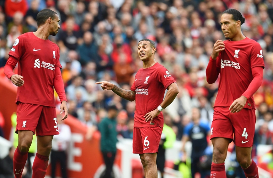 Vòng 9 Ngoại hạng Anh: Liverpool bị cầm hòa, Chelsea thắng nghẹt thở