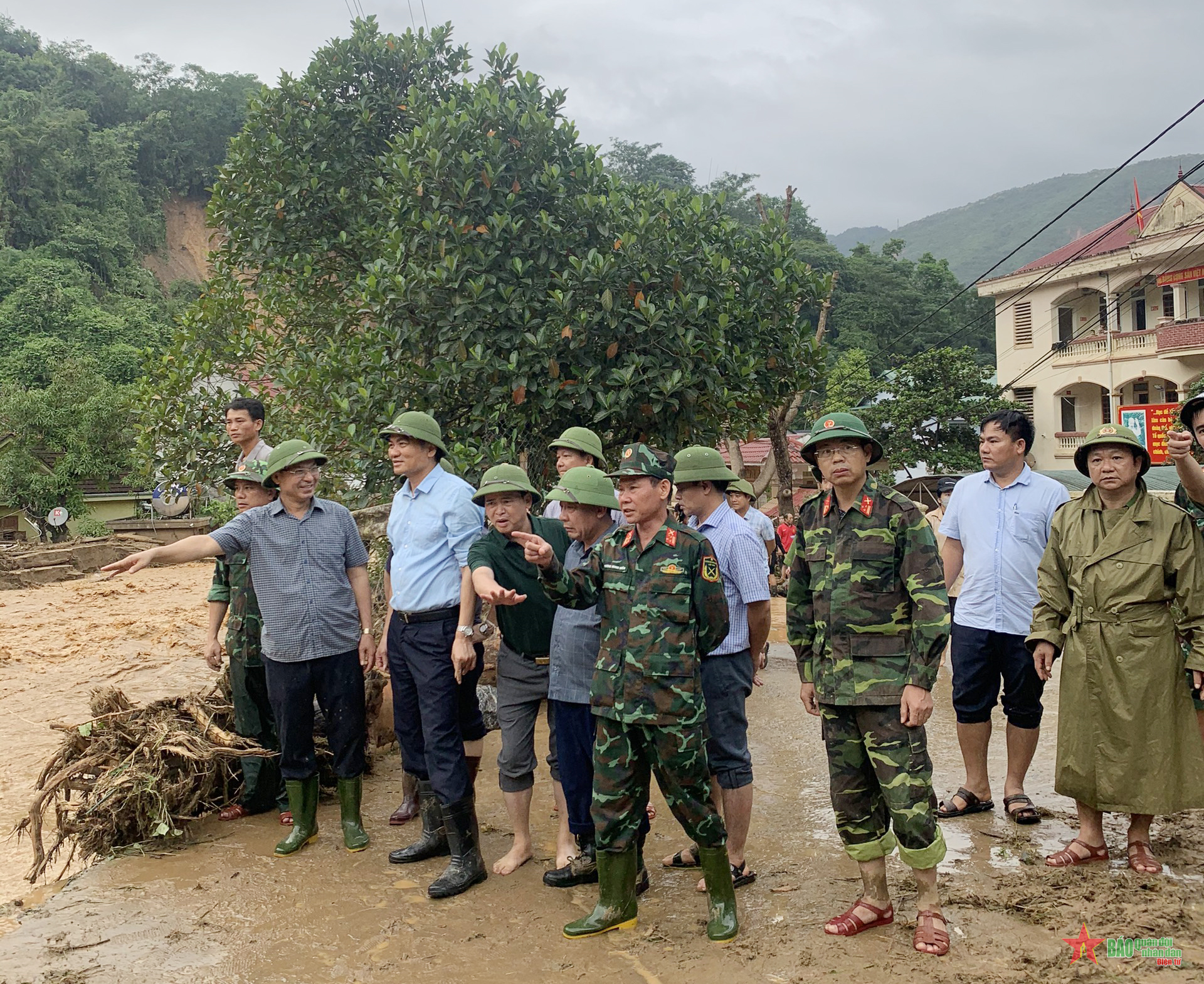 Khẩn trương khắc phục hậu quả lũ quét tại huyện Kỳ Sơn (Nghệ An)