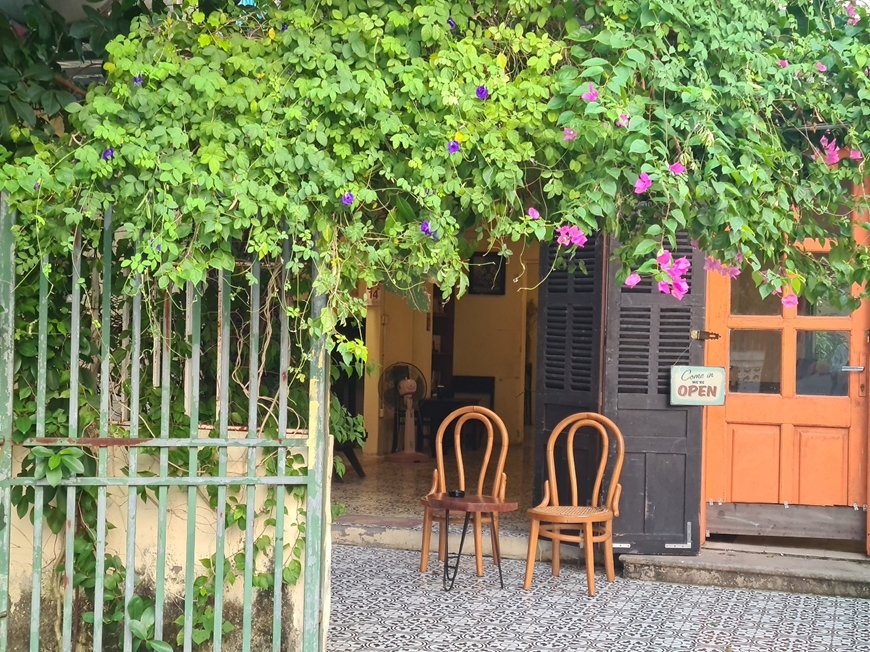 ​Hà Nội: Giới trẻ “uống” cà phê như thế nào?