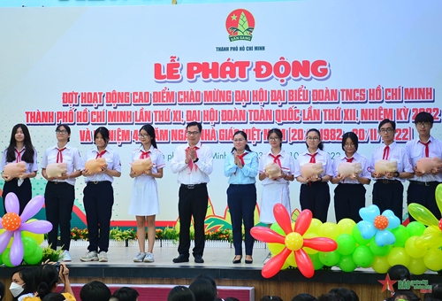 Thiếu nhi TP Hồ Chí Minh thi đua cao điểm chào mừng đại hội Đoàn các cấp