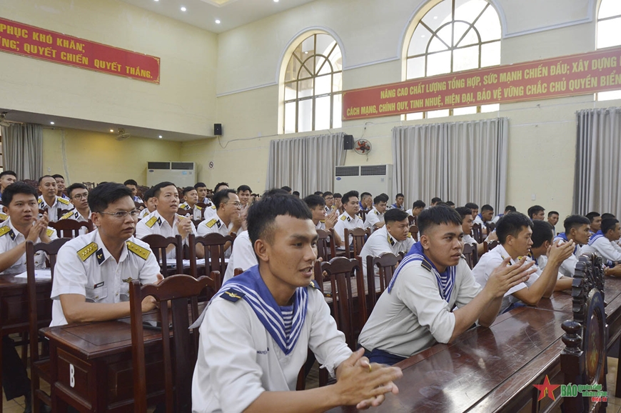 Tuổi trẻ Lữ đoàn 125, Vùng 2 Hải quân thi đua rèn đức, luyện tài, đoàn kết lập công Tuổi trẻ Lữ đoàn 125, Vùng 2 Hải quân thi đua rèn đức, luyện tài, đoàn kết lập công