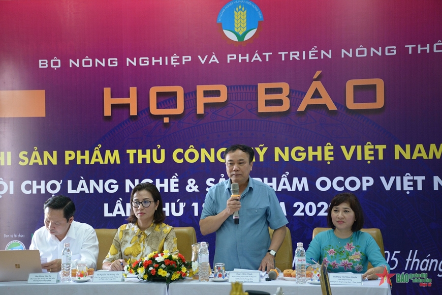 Họp báo Hội thi sản phẩm thủ công mỹ nghệ Việt Nam năm 2022