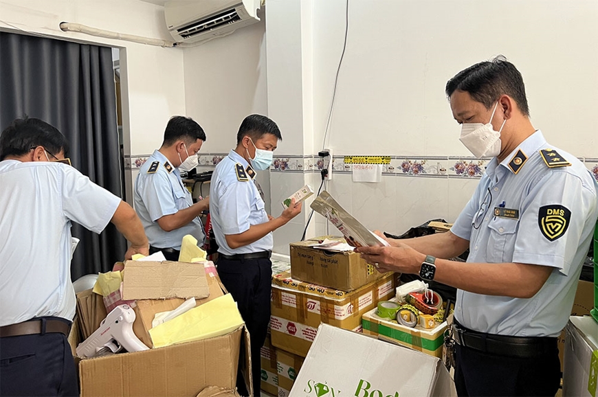 Siết chặt quản lý kinh doanh trên sàn thương mại điện tử