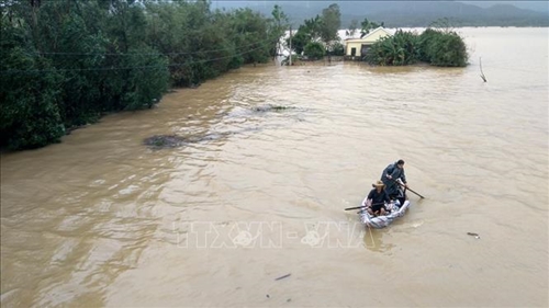 Thời tiết ngày 16-10: Dự báo mưa lớn ở khu vực từ Quảng Bình đến Quảng Ngãi

