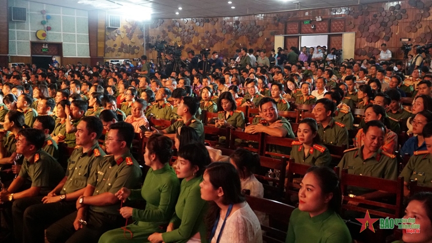 Bế mạc Liên hoan Truyền hình-Phát thanh Công an nhân dân