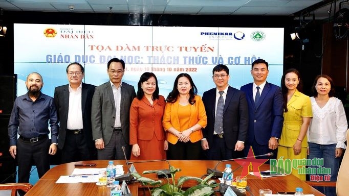 Tọa đàm trực tuyến “Giáo dục đại học: Thách thức và cơ hội”