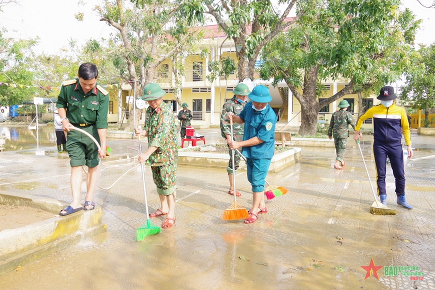 Thừa Thiên Huế đón học sinh trở lại trường học